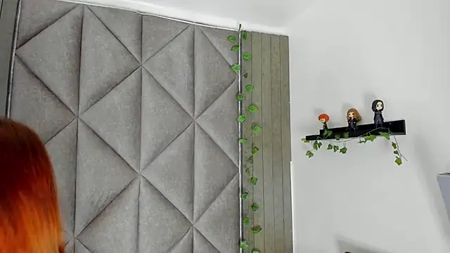 AbbyWathson online show from March 12, 11:49 am