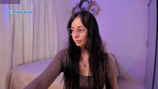 Aleja24Evans online show from October 27, 12:04 am