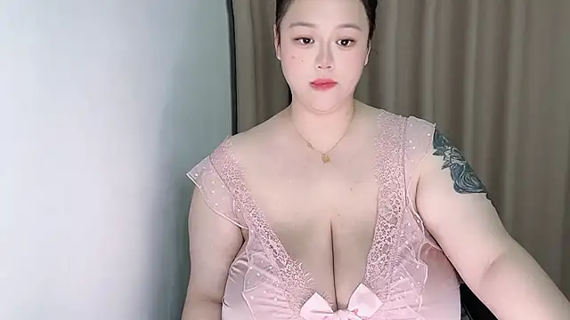 Snapshot of 520-vivo chatting on May 7, 5:18 pm 520-vivo online show from May 7, 5:18 pm