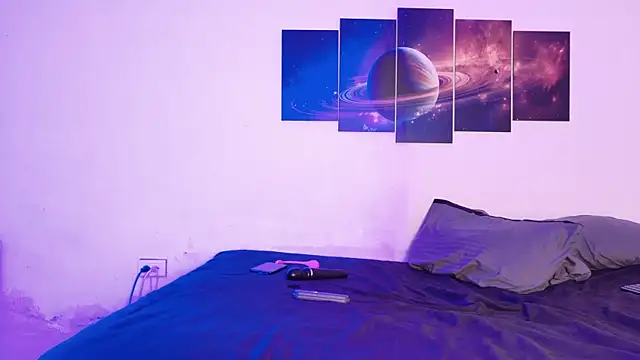 Snapshot of evanandsunny chatting on November 29, 11:41 pm evanandsunny online show from November 29, 11:41 pm