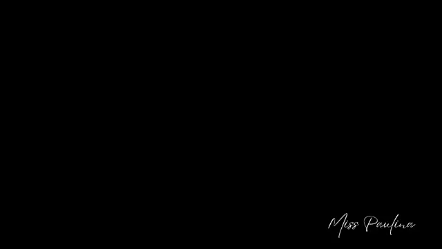 Snapshot of misspaulinaa chatting on March 11, 11:37 pm misspaulinaa online show from March 11, 11:37 pm