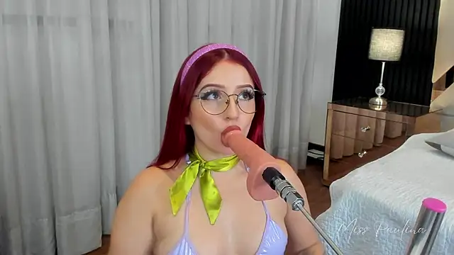 Snapshot of misspaulinaa chatting on March 14, 2:42 am misspaulinaa online show from March 14, 2:42 am