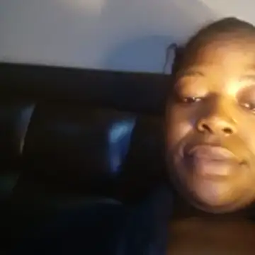 amarrabrown2024 online show from December 3, 11:36 pm