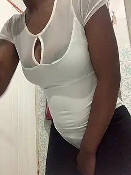 amarrabrown2024 online show from August 7, 6:32 pm