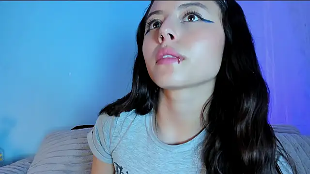 EmilyWithe online show from November 27, 11:51 pm