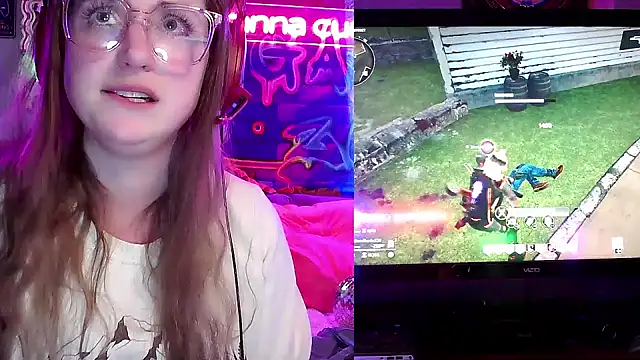 Snapshot of mirannacult chatting on January 20, 9:53 pm mirannacult online show from January 20, 9:53 pm