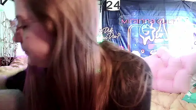Snapshot of mirannacult chatting on March 8, 3:13 pm mirannacult online show from March 8, 3:13 pm