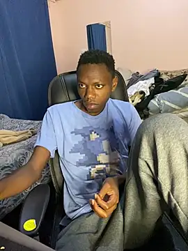 Snapshot of fireboyafrica chatting on June 22, 7:22 pm fireboyafrica online show from June 22, 7:22 pm