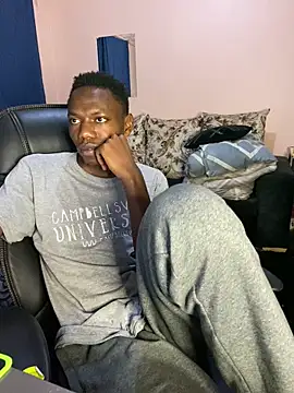 Snapshot of fireboyafrica chatting on June 27, 5:07 pm fireboyafrica online show from June 27, 5:07 pm