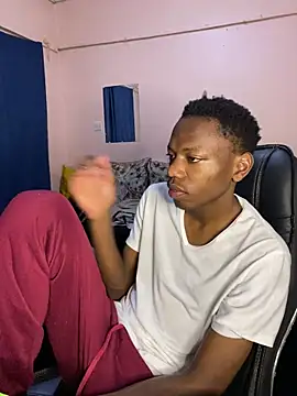 Snapshot of fireboyafrica chatting on July 3, 7:31 pm fireboyafrica online show from July 3, 7:31 pm