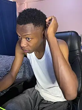 Snapshot of fireboyafrica chatting on July 9, 7:34 am fireboyafrica online show from July 9, 7:34 am