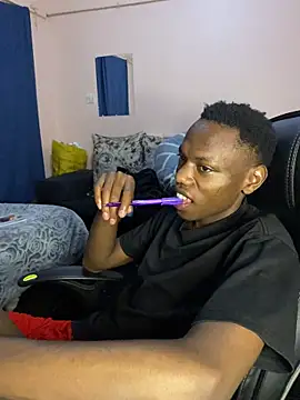 Snapshot of fireboyafrica chatting on July 9, 7:40 pm fireboyafrica online show from July 9, 7:40 pm