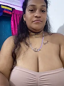 Michelle Brito1 online show from March 14, 2:33 pm