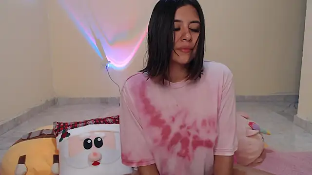  maiahairy  online show from December 14, 12:11 am