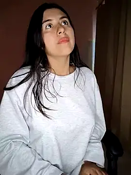  maiahairy  online show from December 14, 10:03 pm