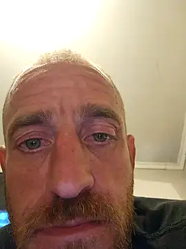 Snapshot of 5g4ever chatting on March 17, 8:40 pm 5g4ever online show from March 17, 8:40 pm