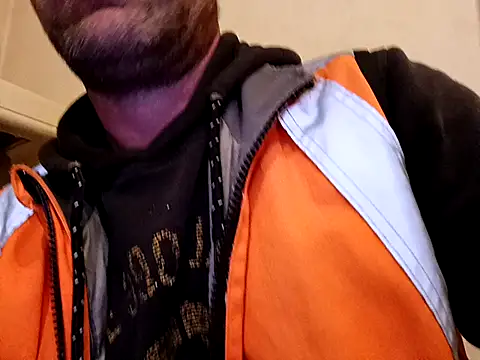 Timbojan28 online show from March 31, 8:20 pm