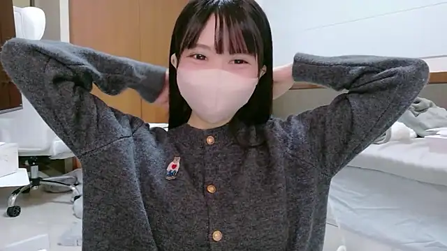 Snapshot of YUNOCHI_nyanko chatting on November 10, 10:25 am YUNOCHI nyanko online show from November 10, 10:25 am