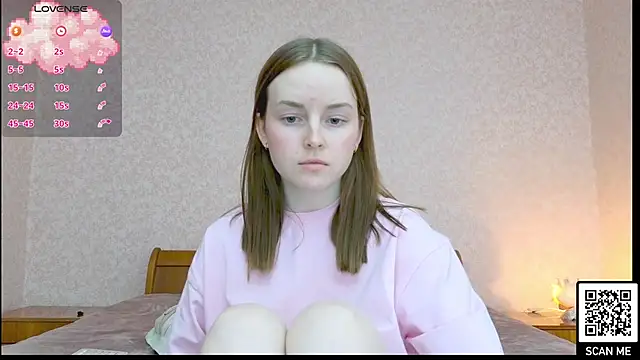 Snapshot of Wild__flowers chatting on February 14, 6:08 pm Wild flowers online show from February 14, 6:08 pm