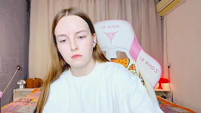 Snapshot of Wild__flowers chatting on November 14, 7:34 pm Wild flowers online show from November 14, 7:34 pm