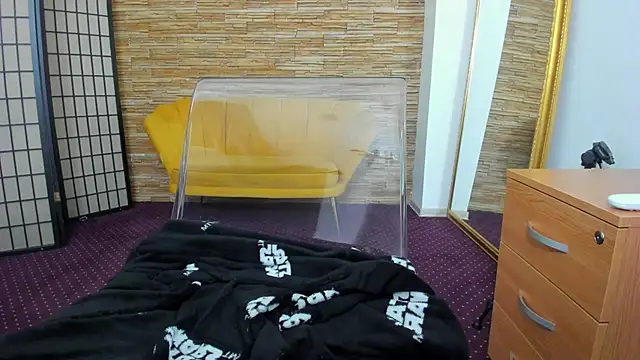 AishaRouhi online show from November 28, 6:05 am