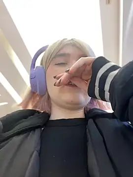 Snapshot of Baby__Naughty chatting on December 11, 10:14 am Baby Naughty online show from December 11, 10:14 am