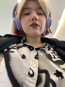 Snapshot of Baby__Naughty chatting on January 30, 11:22 am Baby Naughty online show from January 30, 11:22 am