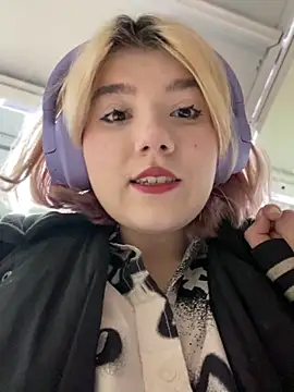 Snapshot of Baby__Naughty chatting on March 22, 2:25 pm Baby Naughty online show from March 22, 2:25 pm