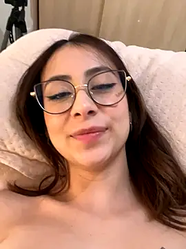 juanasnz99 online show from December 12, 5:52 am