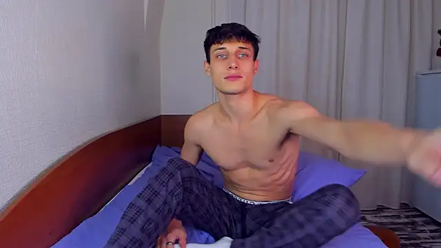 Kent Ross online show from September 17, 6:20 pm