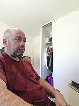 Snapshot of veryverybigdick45 chatting on May 21, 10:11 am veryverybigdick45 online show from May 21, 10:11 am