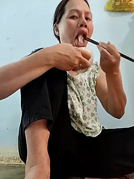 Baby-ladyass20 online show from November 1, 2:02 am