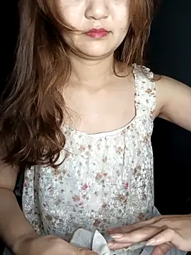 Snapshot of Girl20sexy chatting on February 13, 7:43 pm Girl20sexy online show from February 13, 7:43 pm