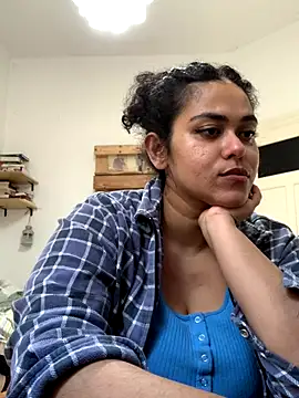 Curvydesifromgermany online show from September 24, 7:55 am