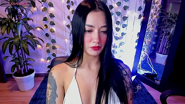 Snapshot of mariiana-diaz chatting on December 27, 3:04 pm mariiana-diaz online show from December 27, 3:04 pm