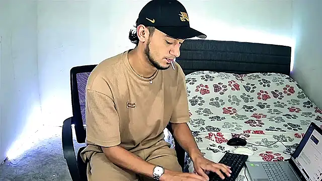 Kevin Torres online show from December 17, 11:05 am