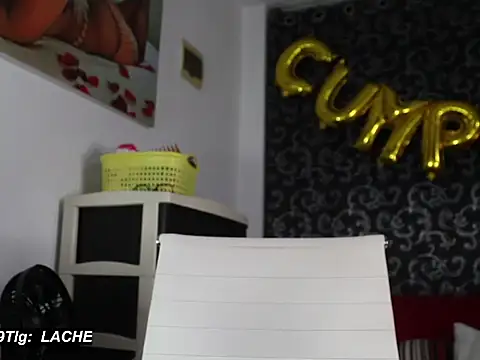 Cherrycandy6969 online show from August 6, 5:09 am