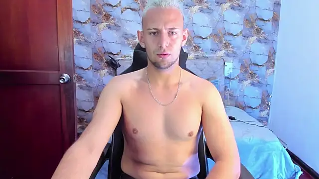 Snapshot of Damon_Bakert chatting on May 28, 1:52 pm Damon Bakert online show from May 28, 1:52 pm