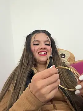 annavi  online show from January 10, 6:53 pm