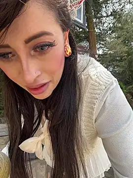 angelacianuro  online show from March 21, 5:27 pm