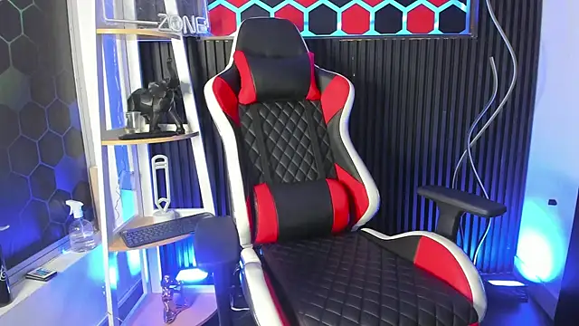 Steev Novoa online show from March 25, 4:13 pm