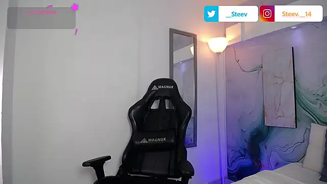 Steev Novoa online show from April 15, 2:51 am