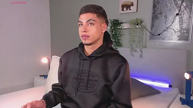 Ken-boy  online show from September 9, 11:43 am