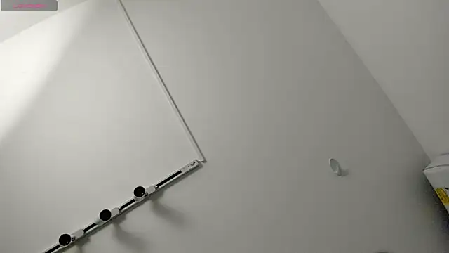 Snapshot of Dei_v_48 chatting on January 30, 9:14 pm Dei v 48 online show from January 30, 9:14 pm