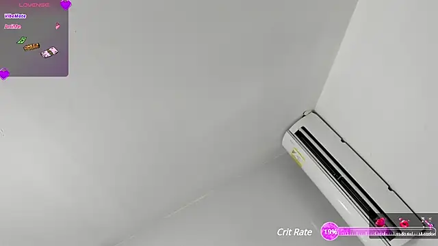 Snapshot of Dei_v_48 chatting on March 15, 12:25 am Dei v 48 online show from March 15, 12:25 am