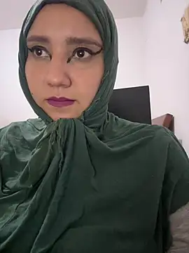 hannahayat online show from March 31, 12:23 am