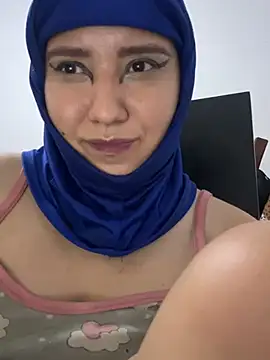 Snapshot of hannahayat chatting on June 26, 3:22 am hannahayat online show from June 26, 3:22 am