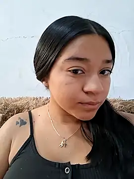 Snapshot of -VICKKY chatting on May 12, 2:36 pm -VICKKY online show from May 12, 2:36 pm