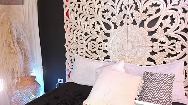 Snapshot of tiffany_becker chatting on September 19, 7:58 pm tiffany becker online show from September 19, 7:58 pm