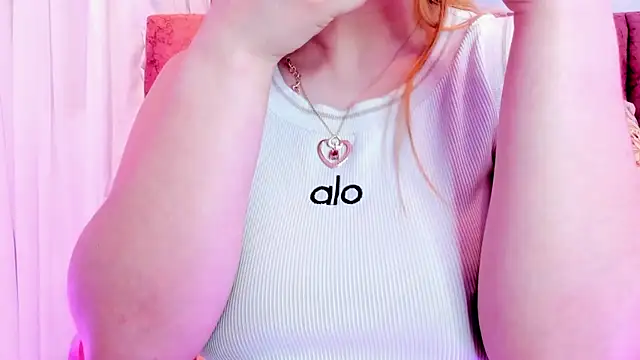 Snapshot of tiffany_becker chatting on November 14, 12:26 pm tiffany becker online show from November 14, 12:26 pm